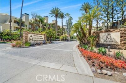 Stunning The Met Condominium Located at 5540 Owensmouth Avenue #316 was Just Sold